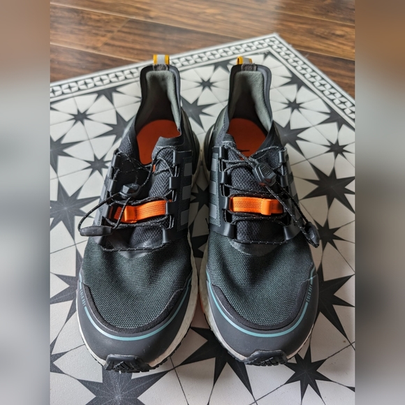 Adidas Ultraboost 20 Cold Rdy - Picture 2 of 4